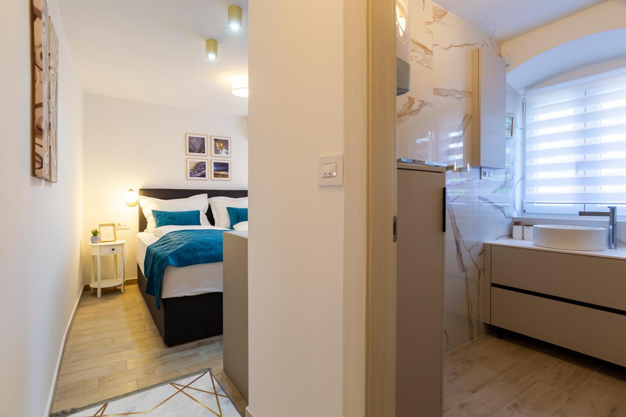 Luxury Lifestyle Rooms Сплит Экстерьер фото